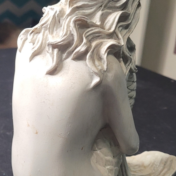 Resin Mermaid Figurine - Picture 3 of 5